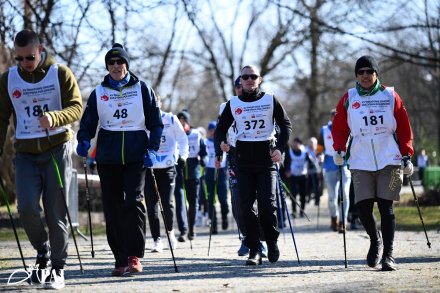 Zawody nordic walking w centrum Wisły